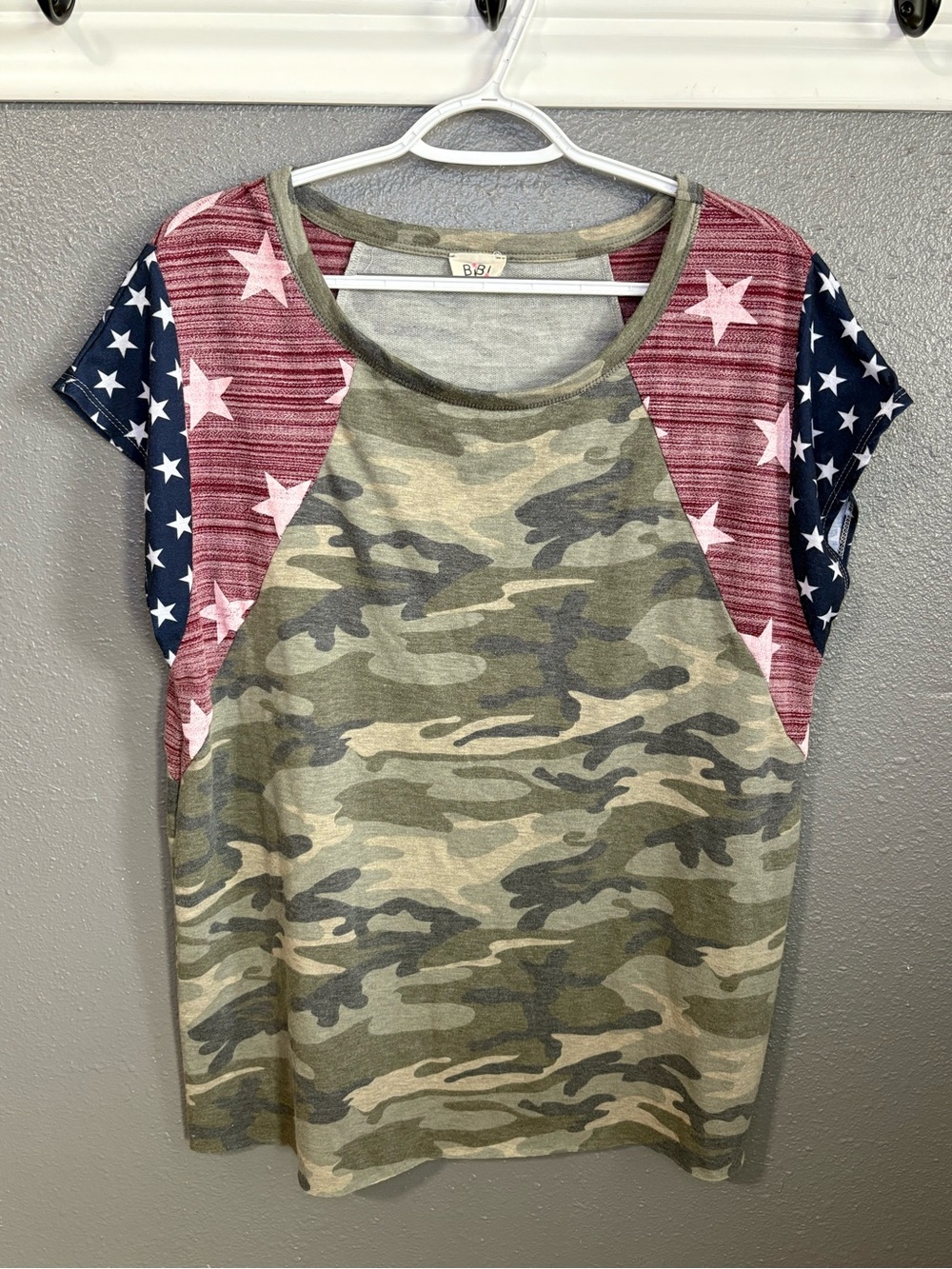 BiBi Camouflage and Stars Raglan T-Shirt size L (SKU 235)